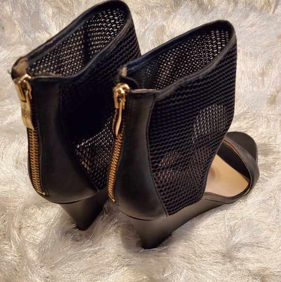 NEW ARTELIER NICOLE MILLER Black Wedge Sandals - Picture 4 of 8